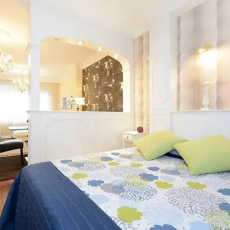 Apartamento Frente Al Guggenheim Con Wifi Y Parking Privado Zbe -Bajas Emisiones Gratis